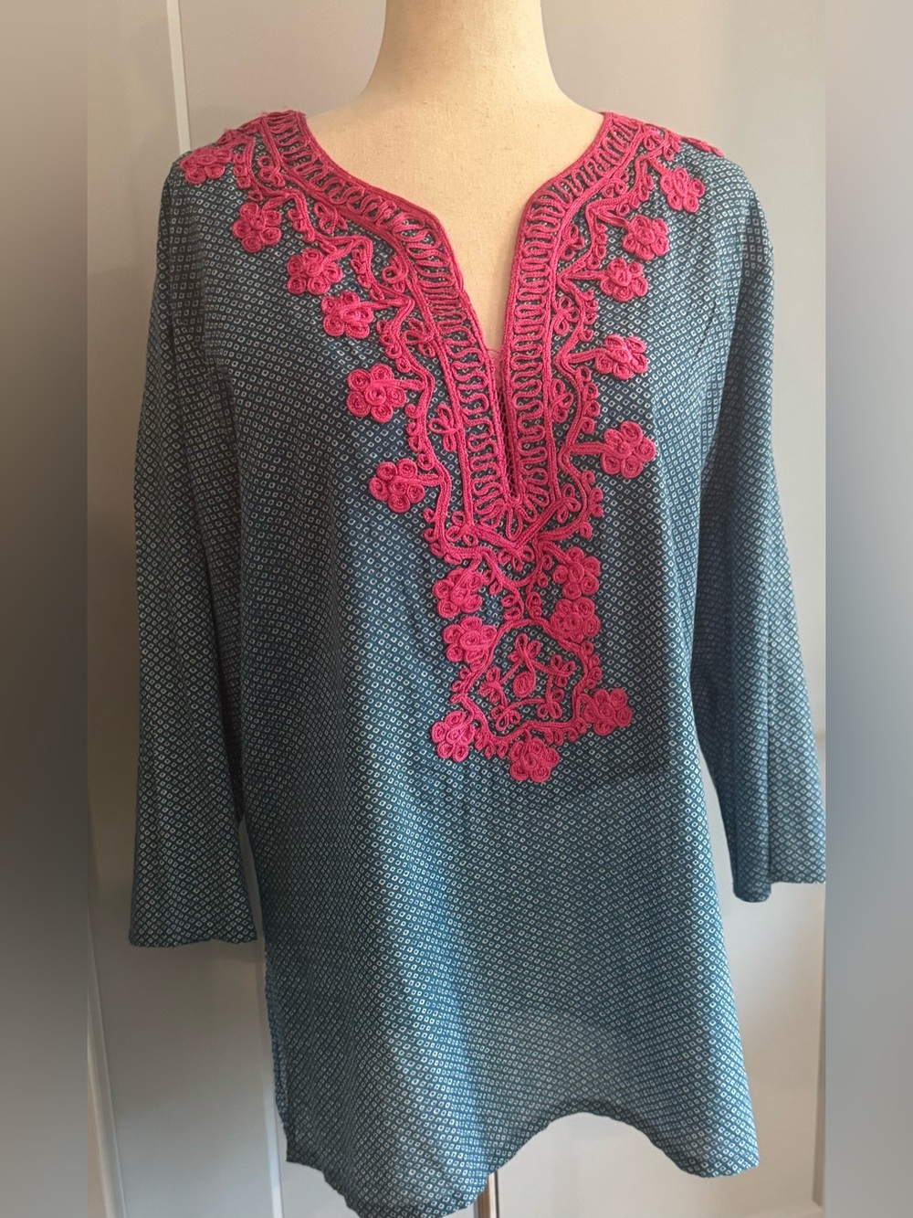 Roller Rabbit Blue Tunic with Pink Embroidery - Picture 4 of 7